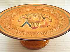 Product photo #100_2315 of SKU 21001084 (Pennsbury Pottery 1950s Amish “Harvest” Pedestal Cake Stand)