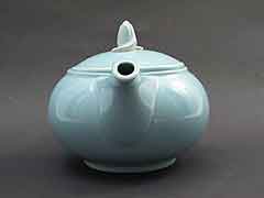 Product photo #100_5001 of SKU 21001193 (1940s Lu-Ray Pastels Blue Teapot, TS&T Taylor Smith & Taylor)