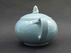 Product photo #100_5003 of SKU 21001193 (1940s Lu-Ray Pastels Blue Teapot, TS&T Taylor Smith & Taylor)