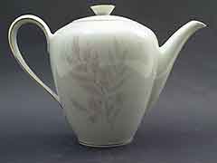 Product photo #100_5230 of SKU 21001200 (1950s Mid-century modern KPM #700 Coffee / Tea Pot)