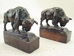 Grazing Buffalo Bison Pompeian Bronze Bookends