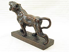 Product photo #100_6414 of SKU 21001260 (Roaring Tiger c.1925 Pompeian Bronze Bookend Statuette)