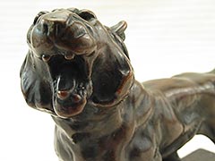Product photo #100_6421 of SKU 21001260 (Roaring Tiger c.1925 Pompeian Bronze Bookend Statuette)