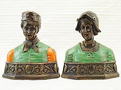 “Dutch Couple” 1920s Pompeian Bronze Bookends, Dark Patina