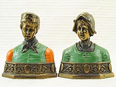 “Dutch Couple” 1920s Pompeian Bronze Bookends, Light Patina