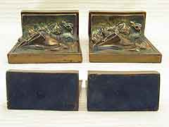 Product photo #100_7553 of SKU 21001307 (“The Covered Wagon” 1920s Pompeian Bronze Antique Bookends)