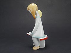Product photo #100_8245 of SKU 21004001 (Hollohaza 1950s “Two Girls Reading” Porcelain Figurine)