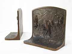 Product photo #100_8303 of SKU 21001332 (“Buffalo Hunt” Bison 1920s Solid Bronze Antique Bookends)