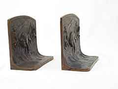 Product photo #100_8307 of SKU 21001332 (“Buffalo Hunt” Bison 1920s Solid Bronze Antique Bookends)