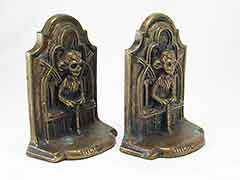 Product photo #100_8385 of SKU 21001335 (Lincoln Cathedral Imp 1920s Solid Bronze Antique Bookends)