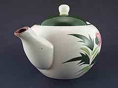 Product photo #100_8646 of SKU 21004008 (STANGL USA 1950s Thistle Teapot, plus Creamer & Coaster)