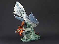 Product photo #100_8695 of SKU 21004010 (STANGL USA Bluejay #3716 Blue Jay with Leaf, Bird Figurine)
