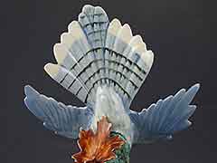 Product photo #100_8700 of SKU 21004010 (STANGL USA Bluejay #3716 Blue Jay with Leaf, Bird Figurine)