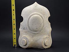 Product photo #100_9162 of SKU 21006006 (c.1700s Carved Marble Fireplace Mantel Keystone, Cartouche)