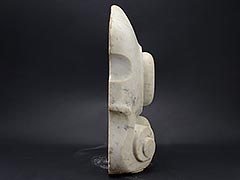 Product photo #100_9168 of SKU 21006006 (c.1700s Carved Marble Fireplace Mantel Keystone, Cartouche)