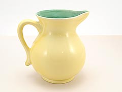 Product photo #100_9755 of SKU 21004032 (Pennsbury Pottery, Yellow and Green 1-pint Pitcher)
