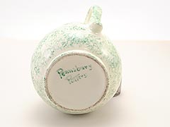 Product photo #100_9767 of SKU 21004033 (Pennsbury Pottery, Green and White Spongeware 1-pint Pitcher)