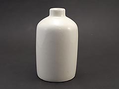 Product photo #100_9823 of SKU 21004036 (Pennsbury Pottery, Pint-sized Jug — 5ʺ tall White Whiskey Jug)